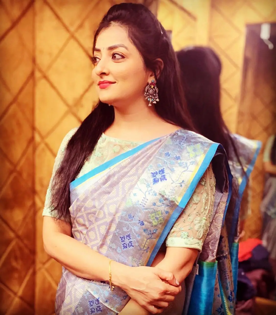 ETV Abhiruchi Madhuri Kandavalli In Blue pattu Saree Blouse